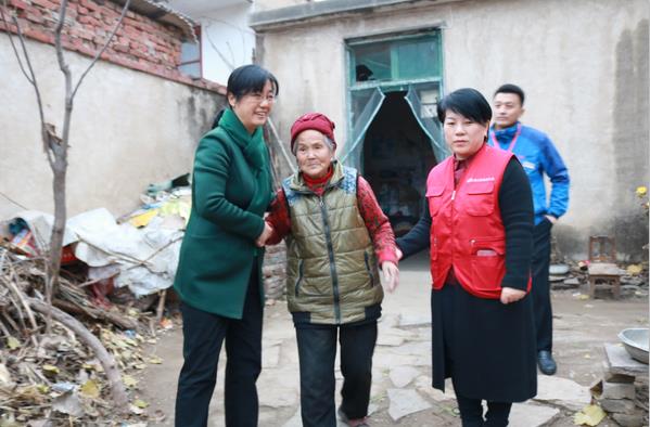 “助力脱贫攻坚,爱心电视捐赠”活动顺利开展(图3)